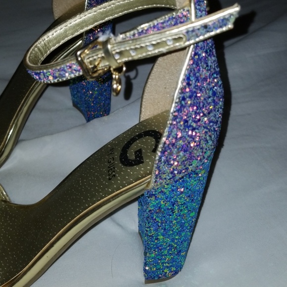 Heels - Picture 2 of 4